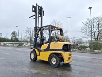 Carrello elevatore frontale a 4 ruote Yale GLP40VX5