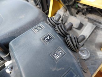 Carrello elevatore frontale a 4 ruote Caterpillar GP18