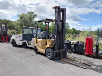 Carrello elevatore frontale a 4 ruote Caterpillar GP18 - 1