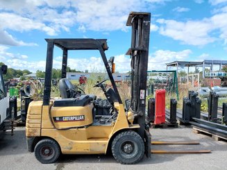 Carrello elevatore frontale a 4 ruote Caterpillar GP18 - 2