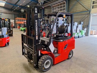 Carrello elevatore frontale a 4 ruote Hangcha AE15