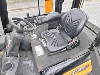 Carrello elevatore frontale a 4 ruote Caterpillar EP30N - 6