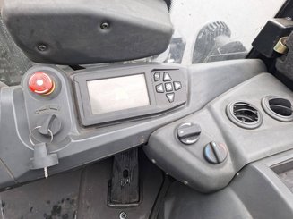 Carrello elevatore frontale a 4 ruote Caterpillar EP30N - 7