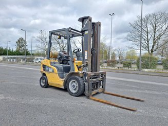 Carrello elevatore frontale a 4 ruote Caterpillar GP25NTD