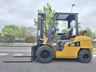Carrello elevatore frontale a 4 ruote Caterpillar GP35 NTD