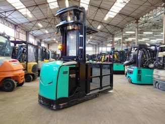 Carrelli commissionatori combinato Caterpillar NOH10N