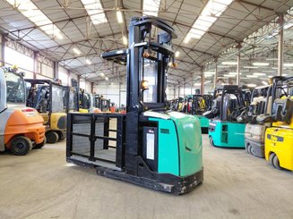 Carrelli commissionatori combinato Caterpillar NOH10N