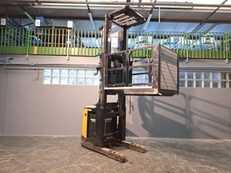 Carrelli commissionatori combinato Caterpillar NOH10N