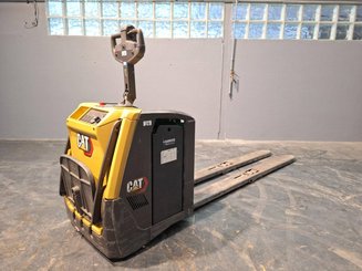 Transpallet con pedana Caterpillar NPV20N2