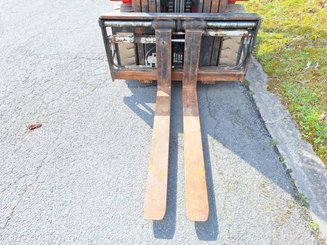 Carrello elevatore frontale a 4 ruote Hangcha XF35G