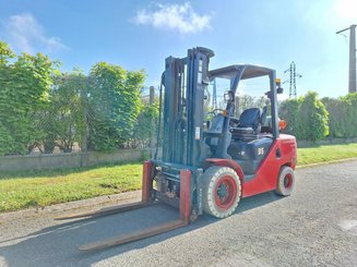 Carrello elevatore frontale a 4 ruote Hangcha XF35G