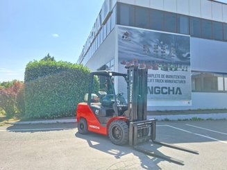 Carrello elevatore frontale a 4 ruote Hangcha CPYD35 - 1