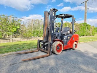 Carrello elevatore frontale a 4 ruote Hangcha CPYD35