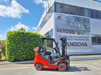 Carrello elevatore frontale a 4 ruote Hangcha XF18G-2