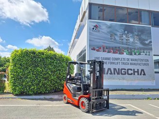 Carrello elevatore frontale a 4 ruote Hangcha XF18G-2