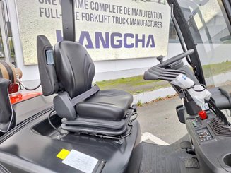 Carrello elevatore frontale a 4 ruote Hangcha XF35G-2