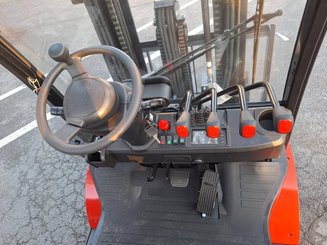 Carrello elevatore frontale a 4 ruote Hangcha XF25G-2