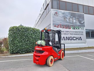 Carrello elevatore frontale a 4 ruote Hangcha XF35G-2