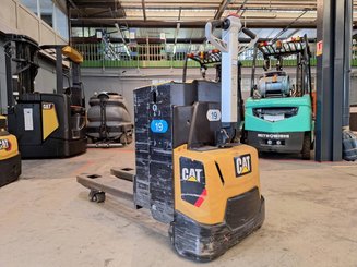 Transpallet guida in accompagnamento Caterpillar NPP20N2