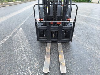 Carrello elevatore frontale a 4 ruote Heli CPD30