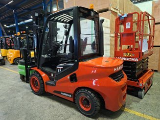 Carrello elevatore frontale a 4 ruote Hangcha XF35D-2