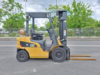 Carrello elevatore frontale a 4 ruote Caterpillar GP20NT