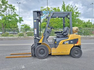 Carrello elevatore frontale a 4 ruote Caterpillar GP20NT