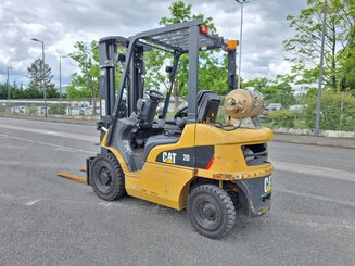 Carrello elevatore frontale a 4 ruote Caterpillar GP20NT