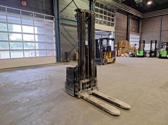 Stoccatori guida in accompagnamento Caterpillar NSP16N2 - 4