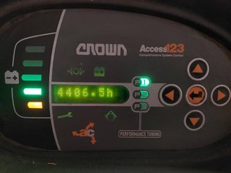 Transpallet con pedana Crown WT3040 2.00