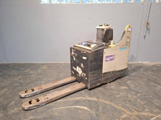 Transpallet con pedana Crown WT3040 2.00