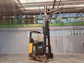 Carrelli retrattili Caterpillar NR16N