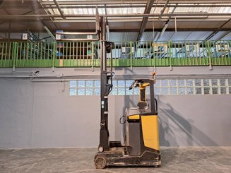 Carrelli retrattili Caterpillar NR16N