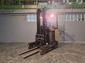 Carrelli retrattili Caterpillar NR16N