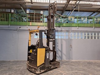 Carrelli retrattili Caterpillar NR16N