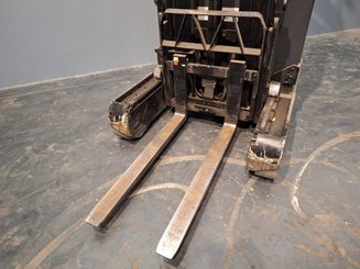 Carrelli retrattili Caterpillar NR16N