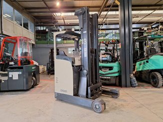 Carrelli retrattili Crown ESR4500-1.4
