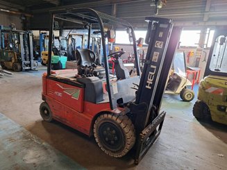 Carrello elevatore frontale a 4 ruote Heli CPD30