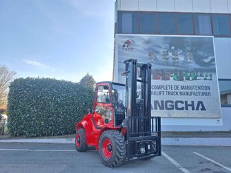 Carrelli elevatori fuoristrada Hangcha TT35-4
