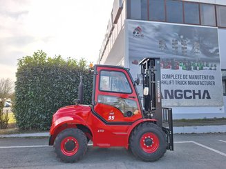 Carrelli elevatori fuoristrada Hangcha TT35-4