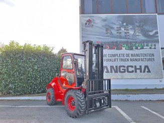 Carrelli elevatori fuoristrada Hangcha TT35-4