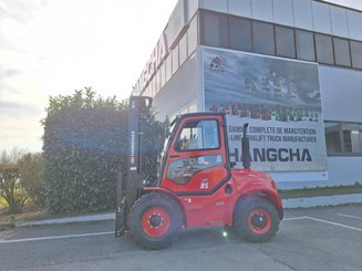 Carrelli elevatori fuoristrada Hangcha TT35-4