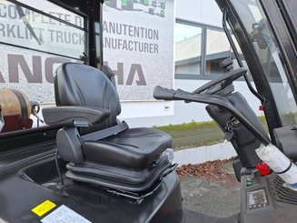 Carrello elevatore frontale a 4 ruote Hangcha XF35G-2