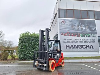 Carrello elevatore frontale a 4 ruote Hangcha XF35G-2