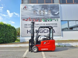 Carrello elevatore frontale a 3 ruote Hangcha A3W20