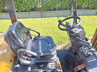 Carrello elevatore frontale a 4 ruote Caterpillar GP20NT - 13