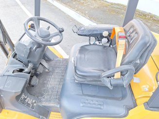 Carrello elevatore frontale a 4 ruote Caterpillar GP30NT