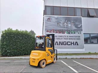 Carrello elevatore frontale a 4 ruote Hangcha XE25