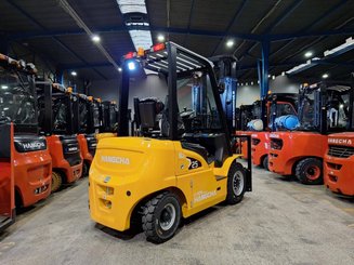 Carrello elevatore frontale a 4 ruote Hangcha XE25