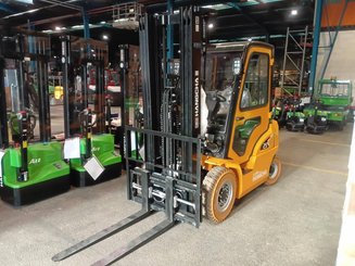 Carrello elevatore frontale a 4 ruote Hangcha XE25i (CPD25-XEY2-SI)